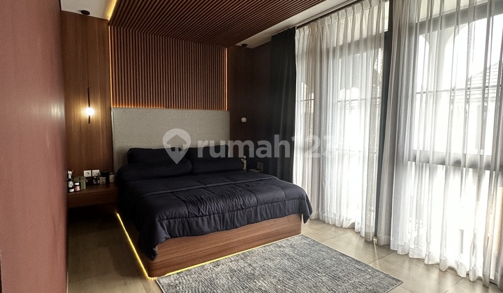 CLUSTER AETHER GREENWICH PARK BSD CITY FULL FURNISH HIGH SPEC 2