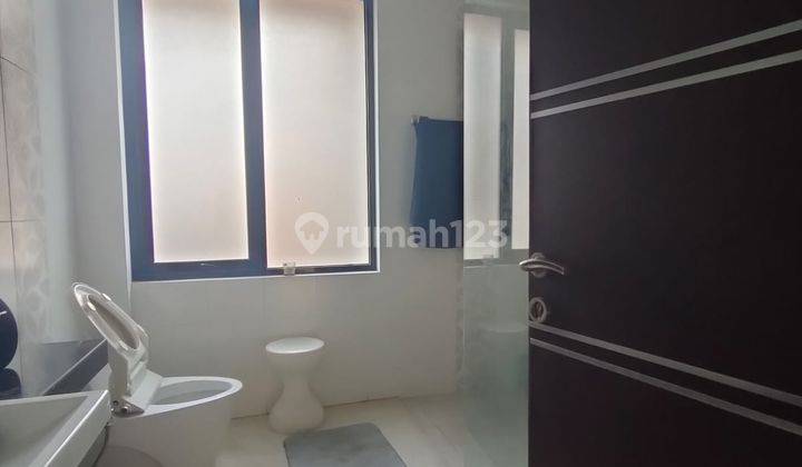 Rumah Modern, Bagus Furnished Siap Huni Di Taman Giri Loka Bsd 2