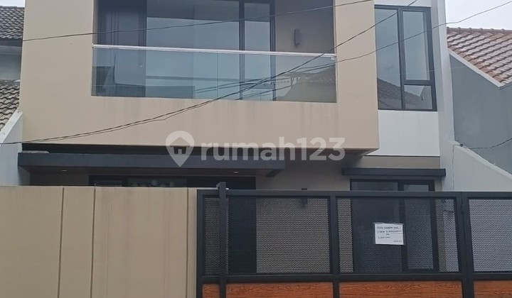 Dijual Cepat Rumah 2 Lantai Di BSD Tangerang Selatan 2