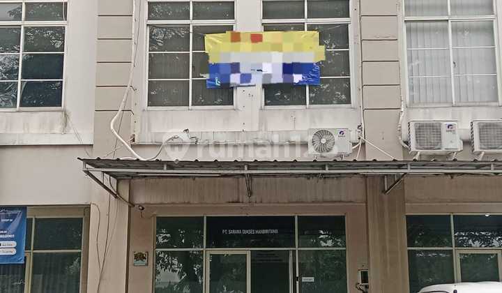 For Sale: Greatwall Greenlake City Shop House