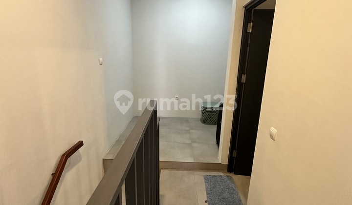 FOR SALE: FULLY FURNISHED, NICE, NEAT, MYZA HOUSE, BSD CITY 2