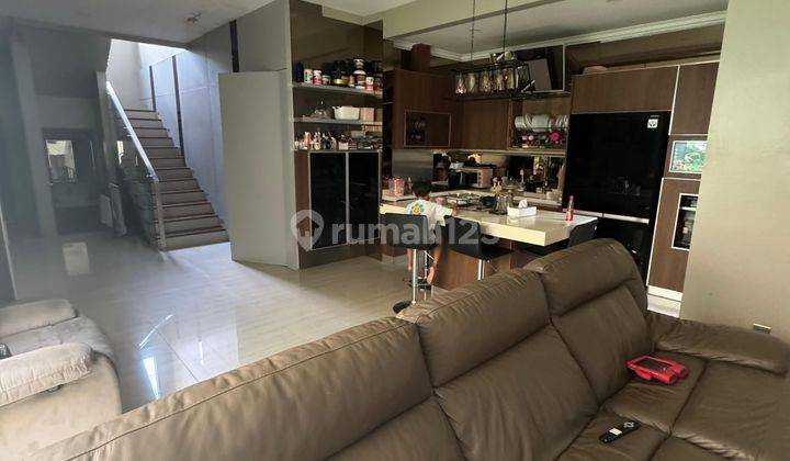 Dijual Rumah Full Interior Bagus, Modern Siap Huni Di Griyaloka Bsd 1