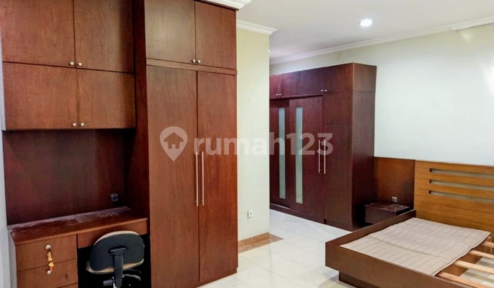 Wts Dijual Cepat Rumah di Crystal, Gading Serpong 1