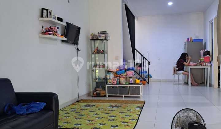JUAL CEPAT  Rumah 2 lt. di The ICON - BSD