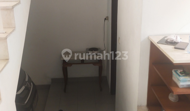 Dijual Rumah Design Modern Tropis Puspitaloka - BSD City. 2