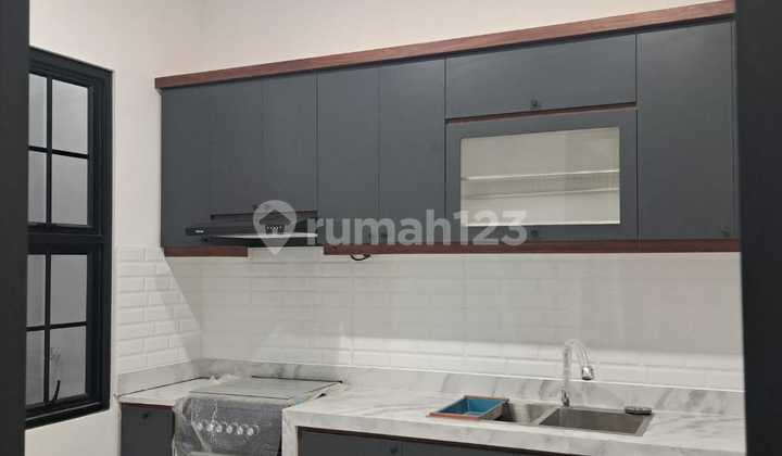 Dijual Cepat Rumah Brand New di Griyaloka BSD  2