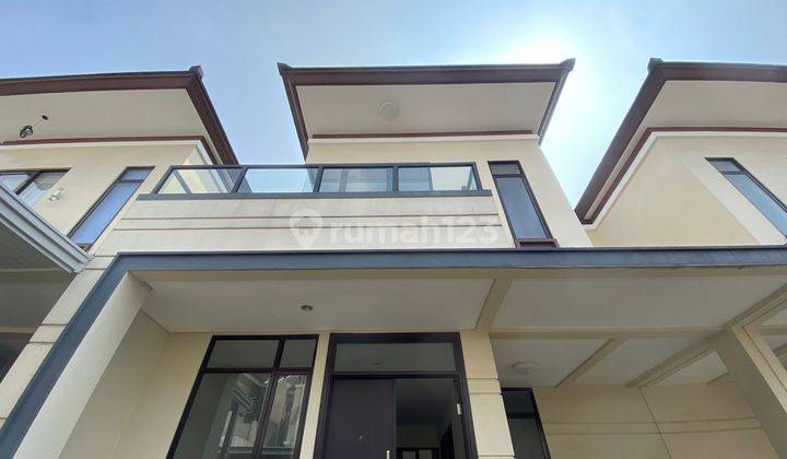 Dijual Rumah Modern, Rapih Siap Huni di Lavon Type C Tangerang 2