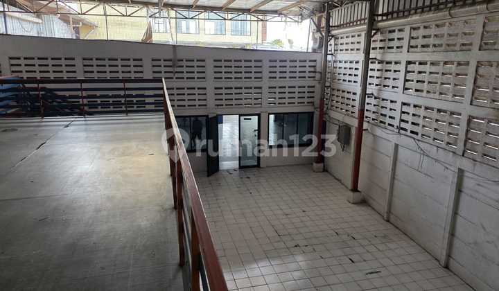 BARU KOSONG   DISEWAKAN GUDANG  METLAND KOSAMBI SEMANAN JAKBAR