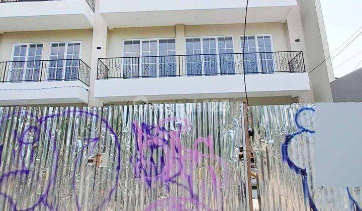 Ruko Baru 504 m² di Cempaka Putih Jakarta Pusat – 4 Lantai, SHM, Rp 525 Juta/Tahun 1