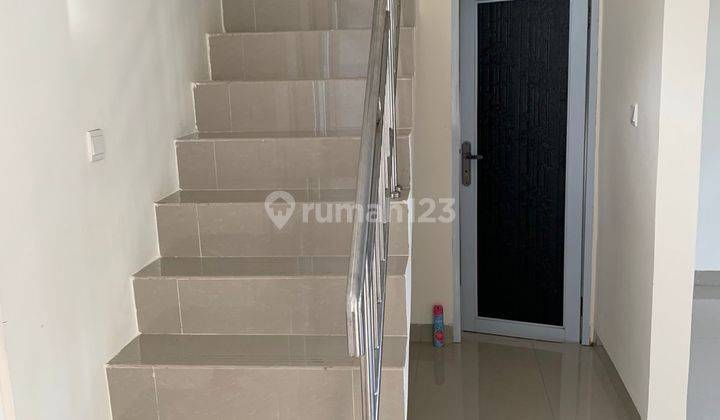 DISEWA RUMAH 2 LANTAI DI BATAM CENTRE DEKAT KEPRI MALL 6