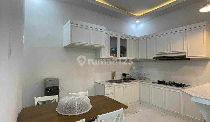   DISEWA RUMAH MEWAH 2 LANTAI DI DEKAT KEPRI MALL 3