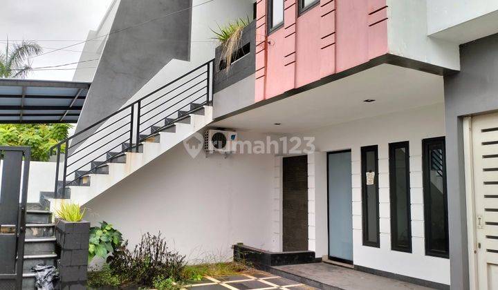 Dijual Rumah 2 Tingkat Lokasi Strategis Di Puri Indah Blok F 1