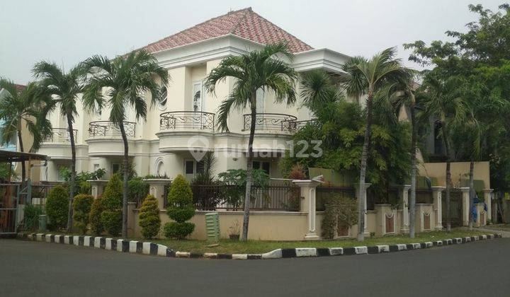 Dijual Rumah Tua 2 Lantai di Permata Buana Hitung Tanah 1