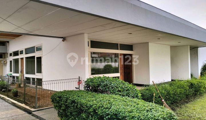 Rumah Hitung Tanah Lokasi Elit Strategis di Bawah NJOP Rumah Hitung Tanah Lokasi Elit Strategis di Bawah NJOP