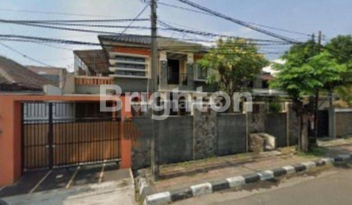 RUMAH 2 LANTAI DI RAWAMANGUN, ROW 2 MOBIL LEGA, SIAP HUNI 2