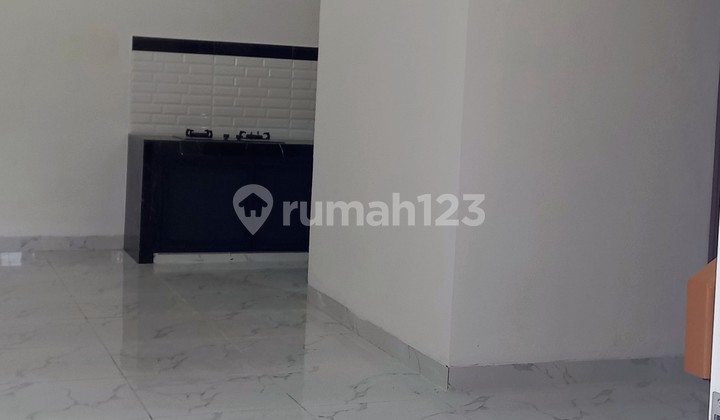 Rumah Baru Posisi Hook di Kemayoran 2