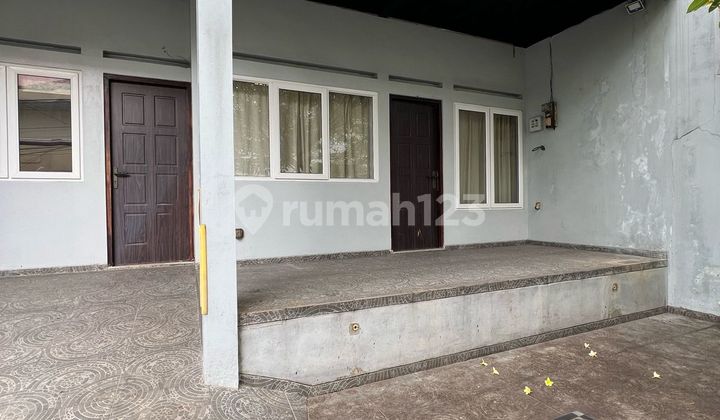 Modern Industrial 2-Story House in Pulomas Jakarta S8916 2