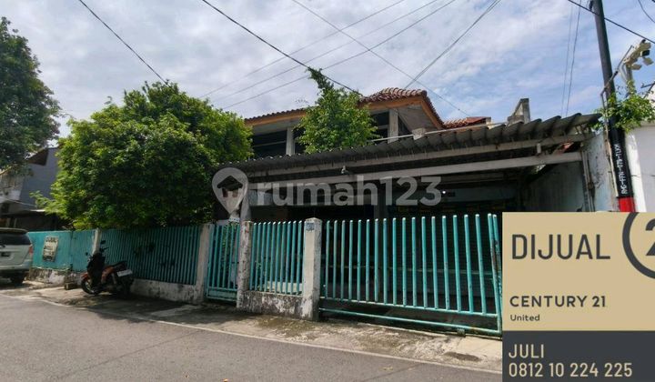 Rumah Tua Di Kayu Putih Pulogadung