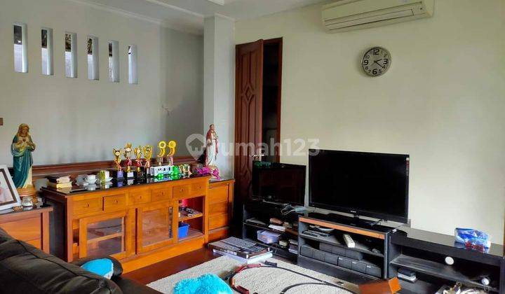 Exclusive 4br Villa In Petitenget, Kerobokan, Badung 2