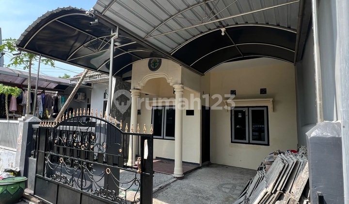 Rumah Graha Indah, di Jl Medayu Utara - Kondisi Siap Huni, Harga Boleh Nego