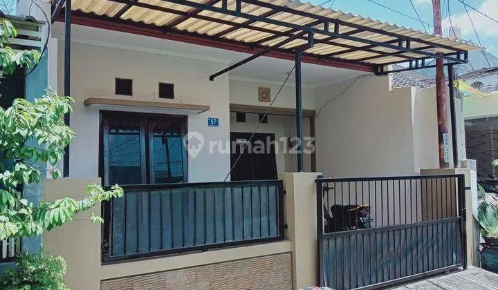 Rumah Homy Manukan Terawat Siap Huni Dekat Swk 1