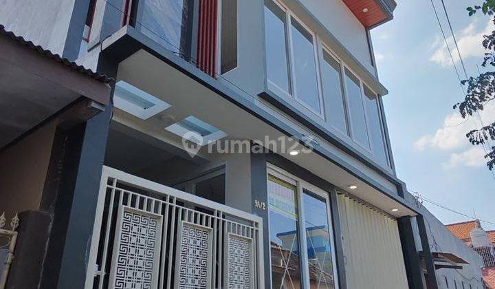 Rumah Jl. Manukan Mulyo Minimalis Ciamik 2 Lantai  1