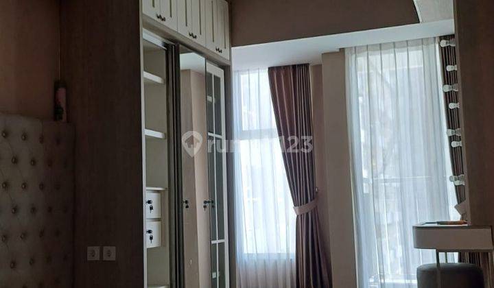 Apartment New Gress di Anderson Lantai 8 Unit Langka 3 BR 2