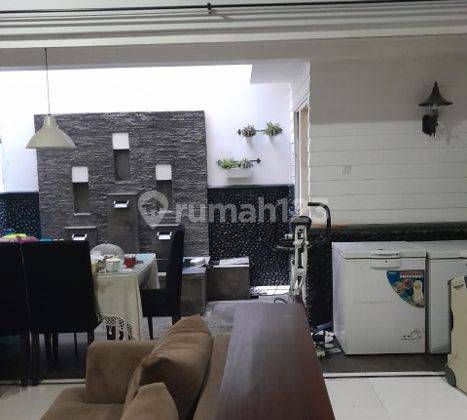 Bintaro Jaya, Emerald View, Tangsel. Siap Huni, 2lt, Cozy Modern 2