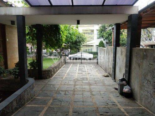 garasi/carport rumah pisok sektor 5, bintaro