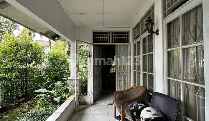 Bintaro Jaya, Kucica Sektor 9, Tangsel. Rumah Hook, Siaphuni, 2lt 2