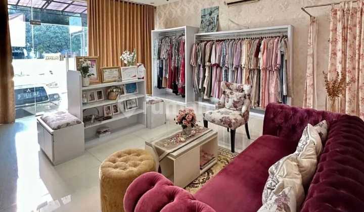 Bintaro, Sektor1, Jaksel. Rumah Mewah, Siaphuni, 2lt, Cozy Modern