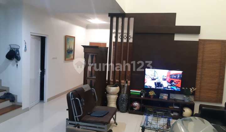 ruang keluarga supermurah. jagakarsa, ciganjur-jaksel. rumah hook