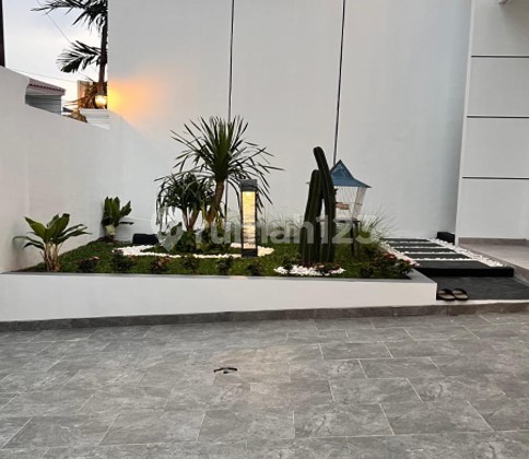 Nusaloka BSD. Rumah Mewah 2Lt Siap Huni SHM, Modern, Bebas Banjir 2