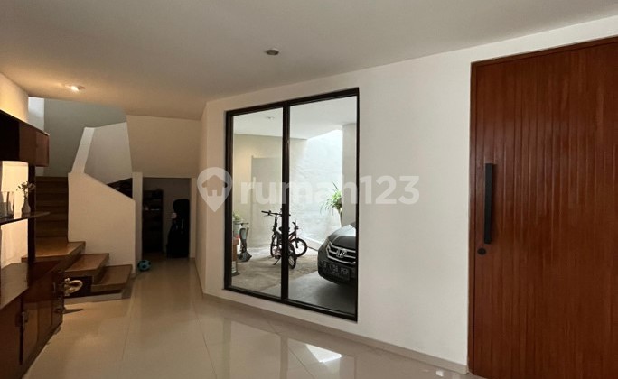 Bintaro Jaya Sektor2, Jak-Sel. Rumah Siap Huni, Cozy Modern 2