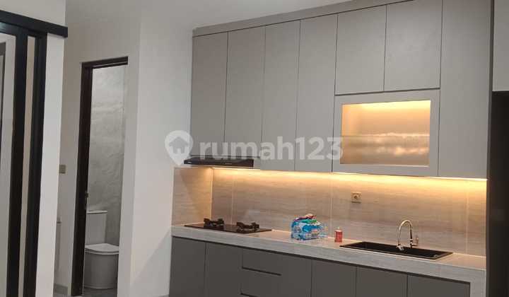 Graha Bintaro Jaya, TangSel. Rmh Baru Siap Huni, 2Lt, Cozy Modern