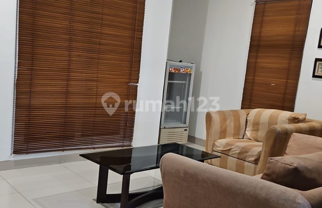 ruang tamu supermurah. jagakarsa, ciganjur-jaksel. rumah hook