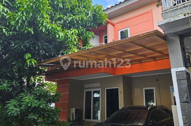 Supermurah. Jagakarsa, Ciganjur-Jaksel. Rumah Hook 2Lt, Siap Huni