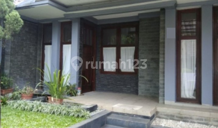 Villa Gunung Lestari, South Tangerang. Move-in Ready 2.5-Storey House, FLOOD-FREE. 2