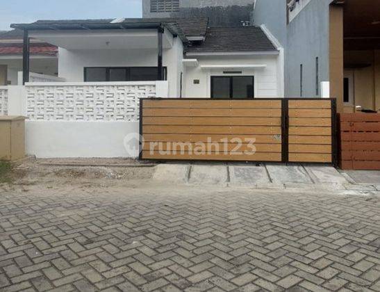 Metland Transyogi, Cibubur. Rumah Siap Huni, Modern, Bebas Banjir 2