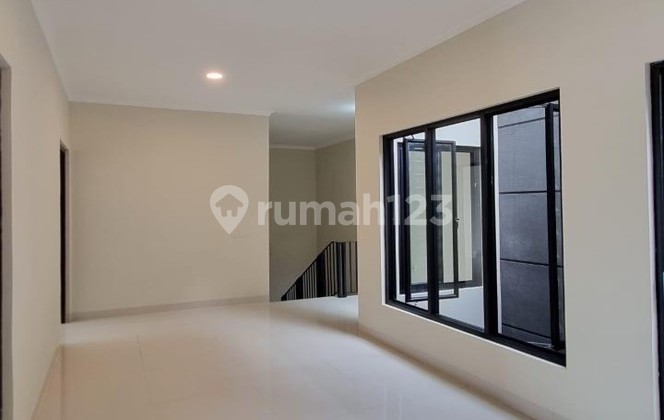 Bintaro Jaya, Sek9. Rumah Baru Siap Huni 2Lt Modern, Bebas Banjir 2