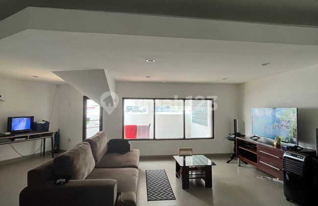 Bintaro Jaya Sektor2, Jak-Sel. Rumah Siap Huni, Cozy Modern