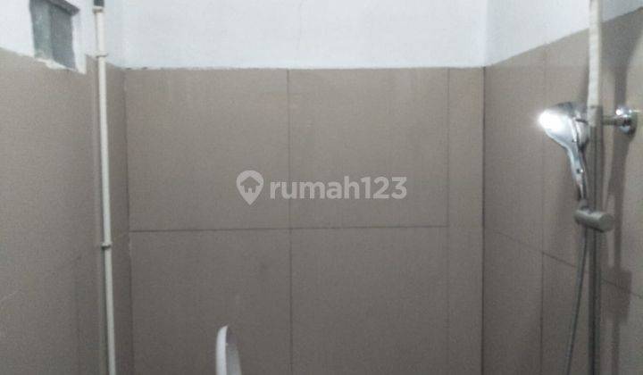 Di JUAL rumah di perumahan jalan utama padalarang 4