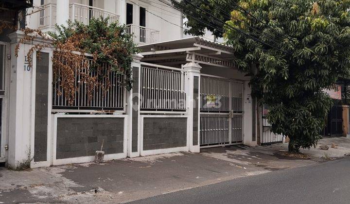 DI JUAL RUMAH MEWAH 2 LANTAI DI JOGLO KEMBANGAN JAKARTA BARAT 2