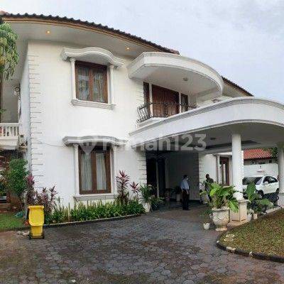 DI JUAL RUMAH MEWAH JL.JATIPADANG PASAR MINGGU JAKARTA SELATAN 1