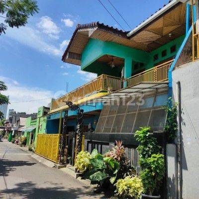 DI JUAL RUMAH 2 LANTAI KEDOYA SELATAN KEBON JERUK JAKARTA BARAT 2