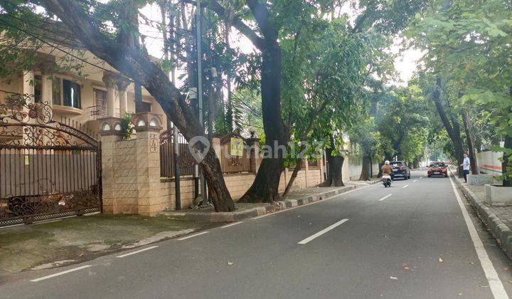 RUMAH MEWAH DI JL.CUT NYAK DIEN GONDANGDIA MENTENG JAKARTA PUSAT 2