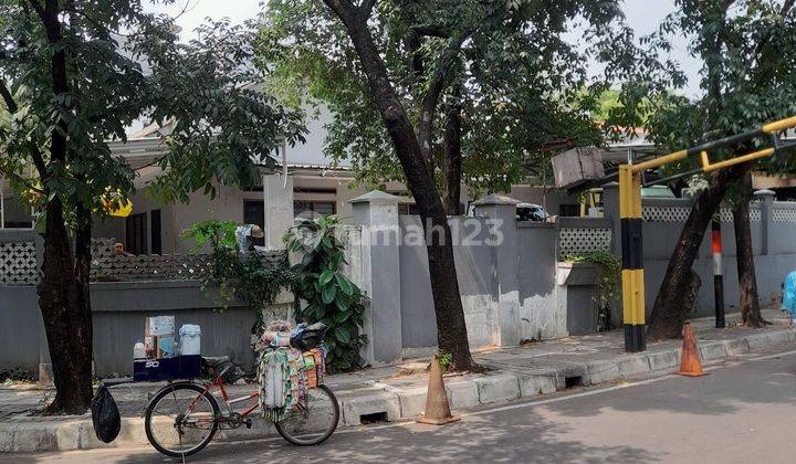 TANAH SHM DI JUAL  JL.SITUBONDO MENTENG JAKARTA PUSAT 1