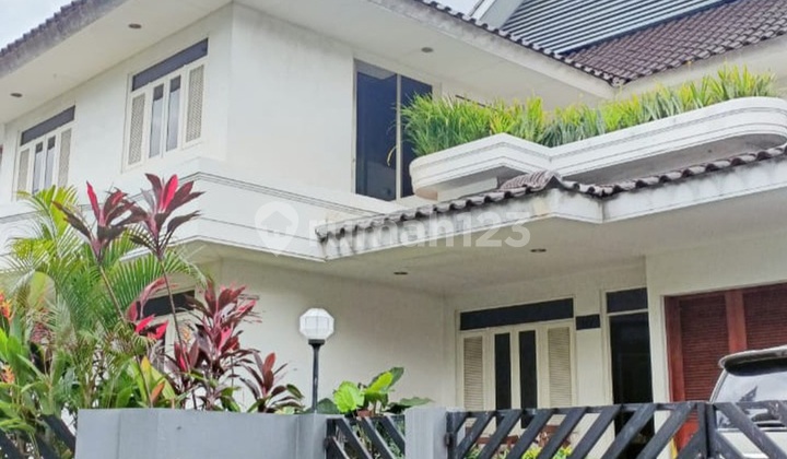 Rumah Mewah Bintaro Sektor 1 Jaksel SHM