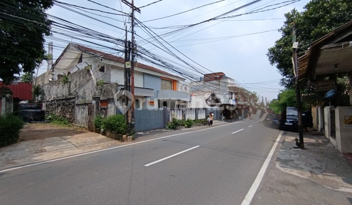 Good House for Sale Quickly Through Auction D Pancoran 2