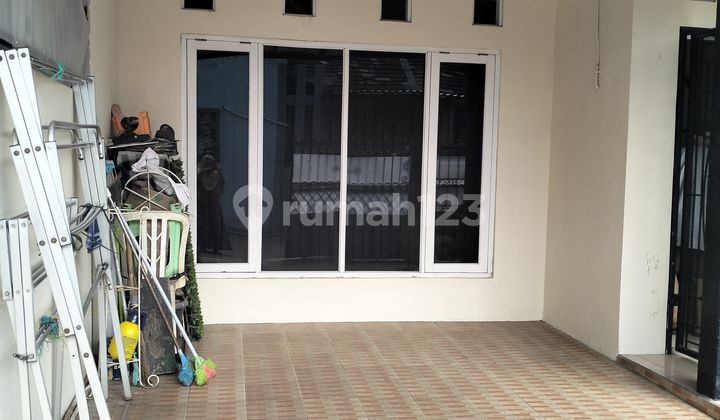 For Quick Sale: A ready-to-occupy house in Taman Fasco, Serua, Ciputat. 2